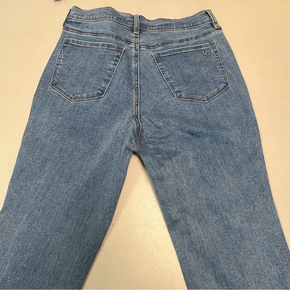 DG2 by Diane Gilman Signature Collection Embellished Straight-Leg Jean Size 12 - Picture 7 of 10